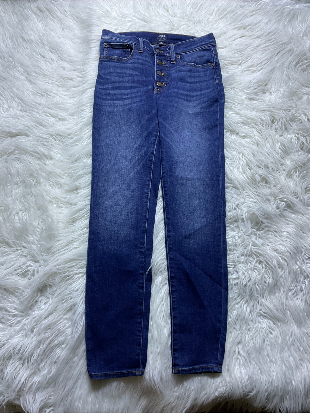 J Crew 9" high-rise skinny jean in signature stretch in Windward Wash